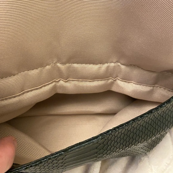 Talbots leather satchel handbag with snakeskin texture pattern - Picture 5 of 9